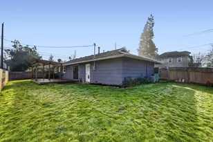 6155 N Hudson St, Portland, OR 97203 - Photo 25