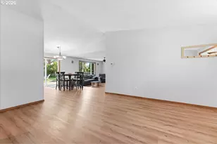 2314 SE Keller Ave, Gresham, OR 97080 - Photo 7