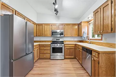 2314 SE Keller Ave, Gresham, OR 97080 - Photo 11