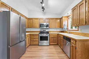 2314 SE Keller Ave, Gresham, OR 97080 - Photo 11