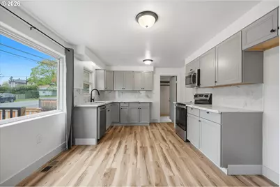 1350 SE 117th Ave, Portland, OR 97216 - Photo 11