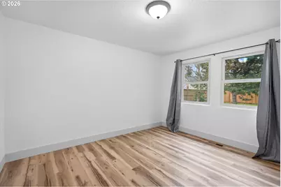 1350 SE 117th Ave, Portland, OR 97216 - Photo 21