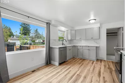 1350 SE 117th Ave, Portland, OR 97216 - Photo 13