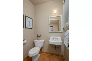 5040 SW Hilltop Ln, Portland, OR 97221 - Photo 21