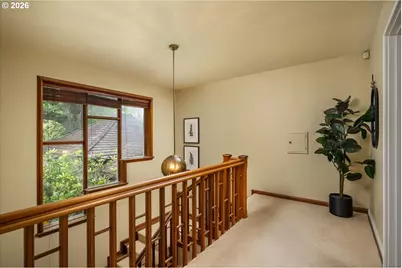 5040 SW Hilltop Ln, Portland, OR 97221 - Photo 23