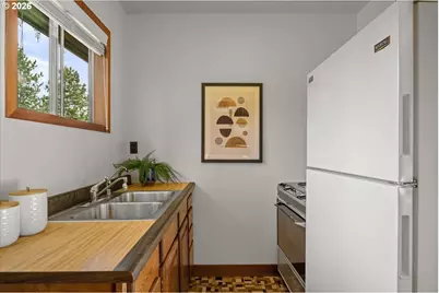 5040 SW Hilltop Ln, Portland, OR 97221 - Photo 39