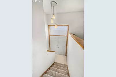 5404 NE Chateau Dr, Vancouver, WA 98661 - Photo 5
