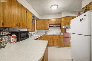 5404 NE Chateau Dr, Vancouver, WA 98661 - Photo 11