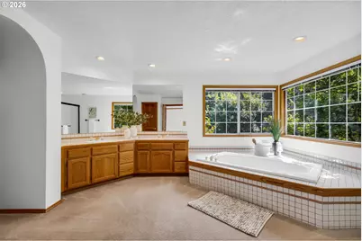 5504 Westfield Ct, Lake Oswego, OR 97035 - Photo 25