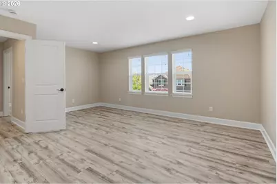 5832 NW Bannister Dr, Portland, OR 97229 - Photo 31