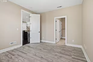 5832 NW Bannister Dr, Portland, OR 97229 - Photo 21