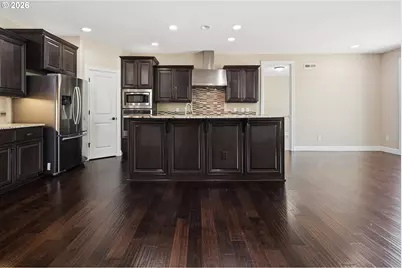 5832 NW Bannister Dr, Portland, OR 97229 - Photo 15