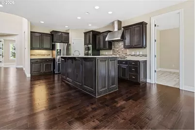 5832 NW Bannister Dr, Portland, OR 97229 - Photo 17