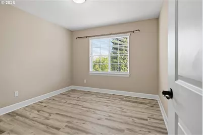 5832 NW Bannister Dr, Portland, OR 97229 - Photo 35