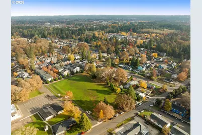 3255 SW 179th Ter, Beaverton, OR 97003 - Photo 37