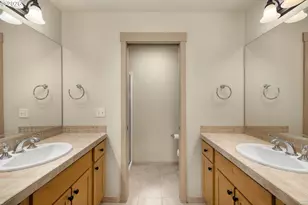 1912 NE 48th Way, Hillsboro, OR 97124 - Photo 25