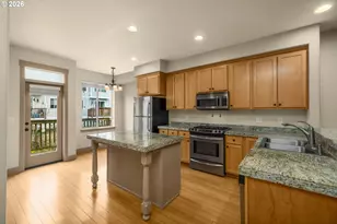 1912 NE 48th Way, Hillsboro, OR 97124 - Photo 11