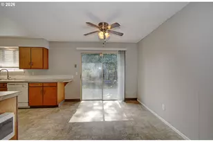 11903 NE 6th St, Vancouver, WA 98684 - Photo 7