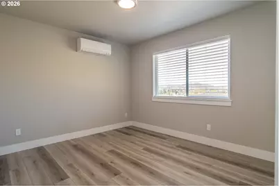 1542 W Thyme Dr, Roseburg, OR 97471 - Photo 27