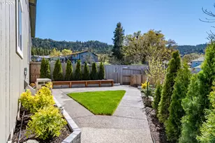 1542 W Thyme Dr, Roseburg, OR 97471 - Photo 43