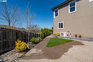 1542 W Thyme Dr, Roseburg, OR 97471 - Photo 45