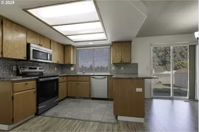 11904 NE 48th Cir, Vancouver, WA 98682 - Photo 11