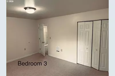518 S Wall St, Coos Bay, OR 97420 - Photo 33