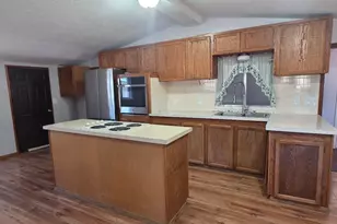 276 S Molly Ann Rd, Tygh Valley, OR 97063 - Photo 9