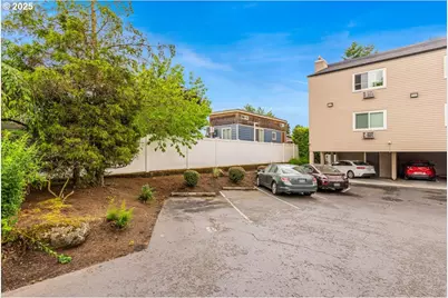 6600 SE Division St #202, Portland, OR 97206 - Photo 23