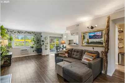 6600 SE Division St #202, Portland, OR 97206 - Photo 5