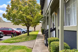 1809 NE 116th St, Vancouver, WA 98686 - Photo 3