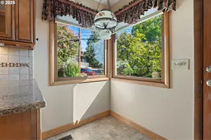 4430 SE Flavel St, Portland, OR 97206 - Photo 13