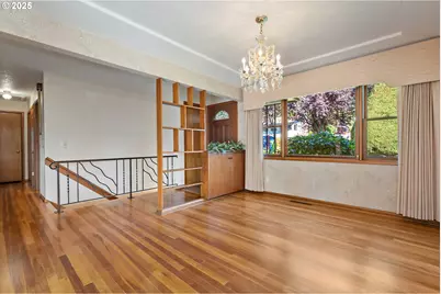 4430 SE Flavel St, Portland, OR 97206 - Photo 5