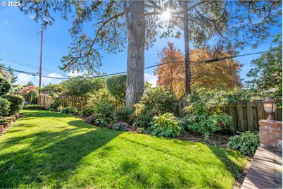 4430 SE Flavel St, Portland, OR 97206 - Photo 37