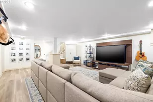 2547 SW Hillcrest Dr, Portland, OR 97201 - Photo 41