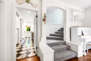 2547 SW Hillcrest Dr, Portland, OR 97201 - Photo 17