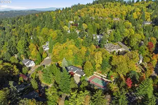 18132 Westview Dr, Lake Oswego, OR 97034 - Photo 45