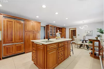 18132 Westview Dr, Lake Oswego, OR 97034 - Photo 17