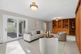 18132 Westview Dr, Lake Oswego, OR 97034 - Photo 13