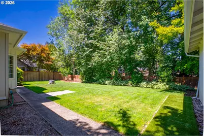 4166 Hampshire Ln, Eugene, OR 97404 - Photo 31