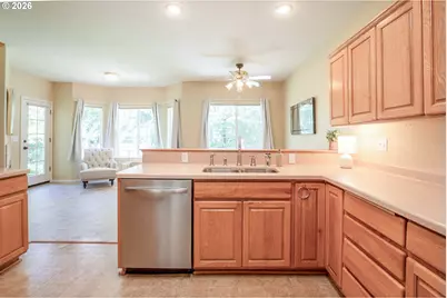 4166 Hampshire Ln, Eugene, OR 97404 - Photo 13