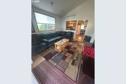 122 NE 4th St, Willamina, OR 97396 - Photo 13