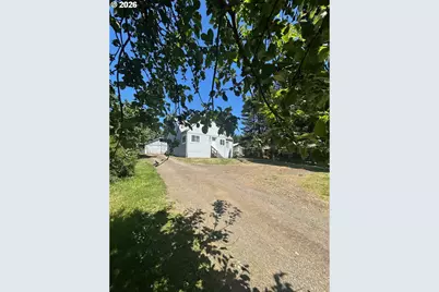 122 NE 4th St, Willamina, OR 97396 - Photo 39