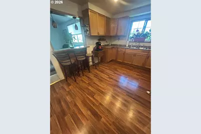 122 NE 4th St, Willamina, OR 97396 - Photo 21