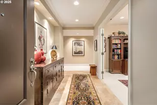 5605 SE Scenic Ln, Vancouver, WA 98661 - Photo 3