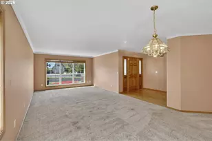 12405 Cominger Dr, Oregon City, OR 97045 - Photo 5