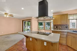 12405 Cominger Dr, Oregon City, OR 97045 - Photo 11