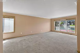 12405 Cominger Dr, Oregon City, OR 97045 - Photo 3