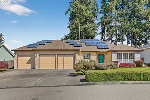 12405 Cominger Dr, Oregon City, OR 97045 - Photo 1