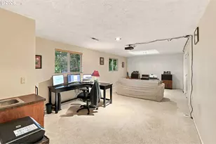 21105 SW Killarney Ct, Tualatin, OR 97062 - Photo 19